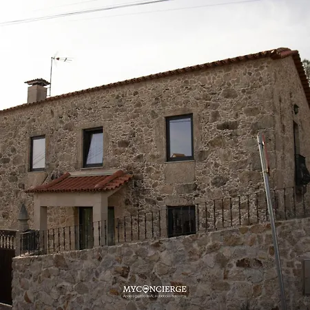 Casa Da Trapa 奥利韦拉-迪阿泽梅什