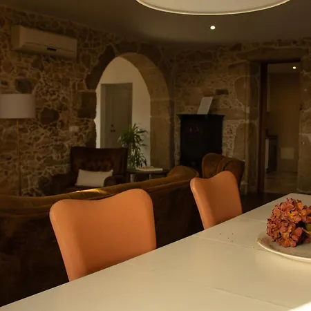 Casa Da Trapa * 奥利韦拉-迪阿泽梅什