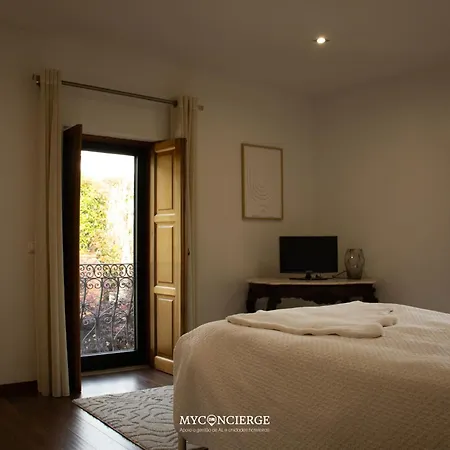 Casa Da Trapa * 奥利韦拉-迪阿泽梅什